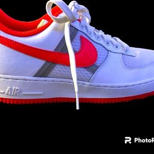 Nike Air Force 1 ‘07 transparent white Crimson